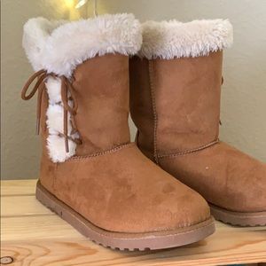 winter boots (brown)